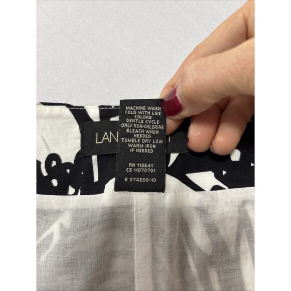 Lane Bryant Women's 20 Black White Floral Wrap Skirt BOHO Resort Vacation Travel - Picture 5 of 8